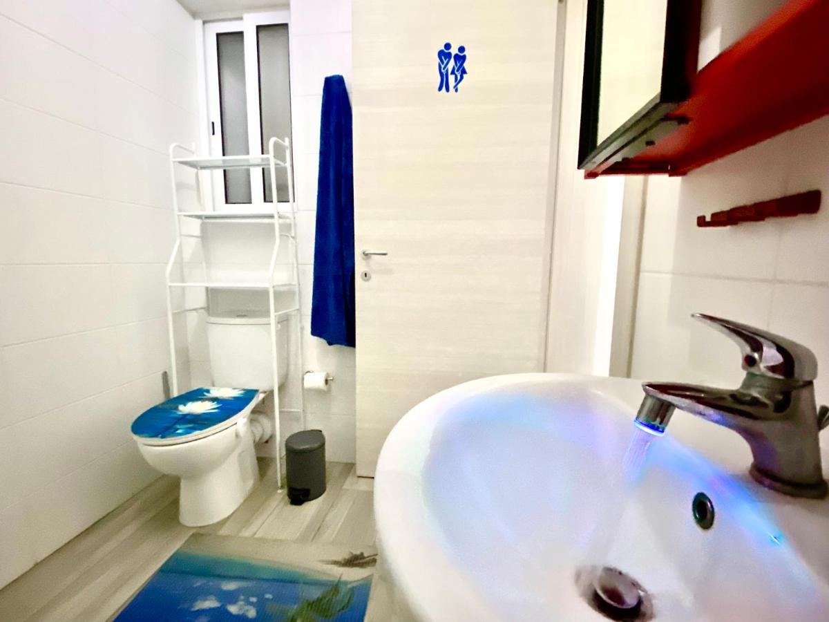 Central- Private En-Suite With Balcony In Shared Residence Pietà Exterior foto